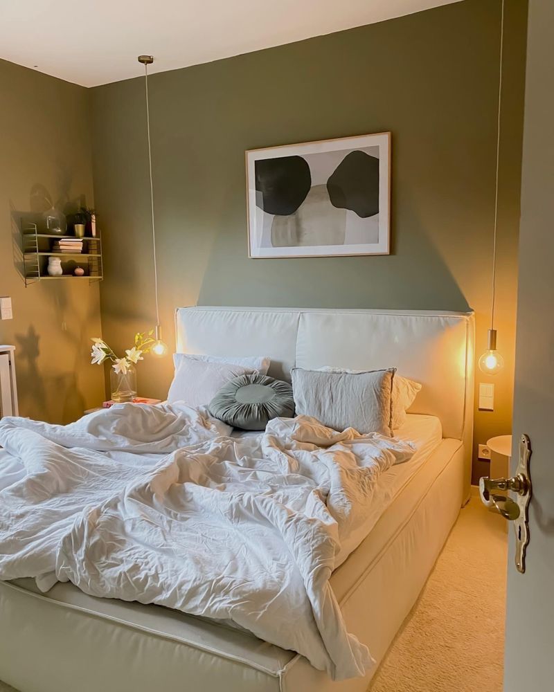 couchliebt #schlafzimmer #bett #grün #home24 #licht