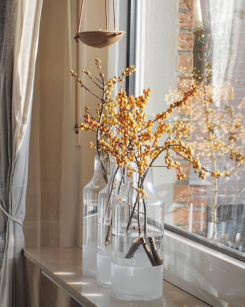 Schlichte Weihnachtsdeko für die Fensterbank- Wenige