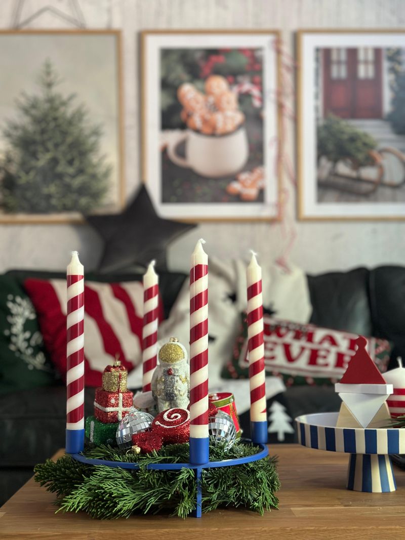 adventskranz #rot #zuckerstangen #kerzen #candycane