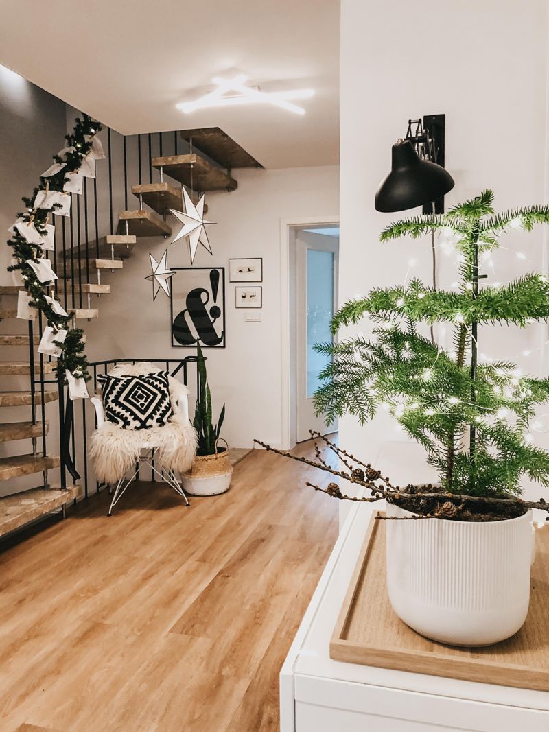 Deko is' fertig! 🌲 #weihnachtsdeko #flur #xmas