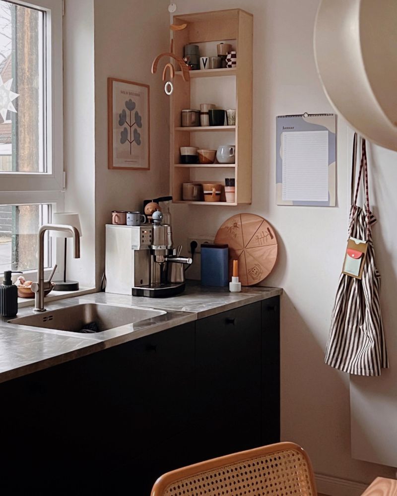 küche #kaffee #regal #diy #tassen #keramik #poster