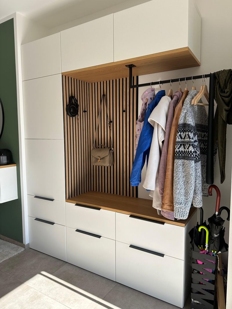 BESTÅ + Akustikpaneel = Flurliebe. #ikeahack #garde