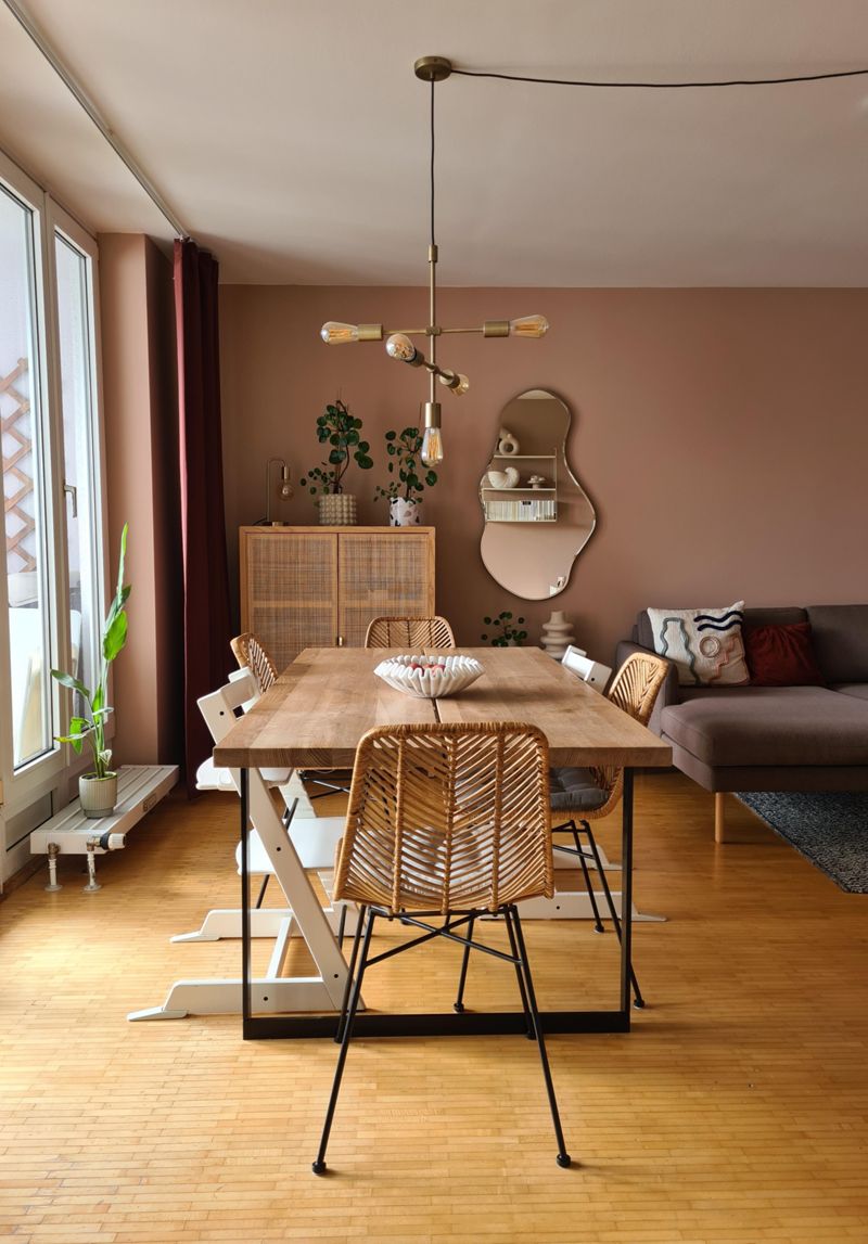 Neue Wandfarbe im Wohnzimmer