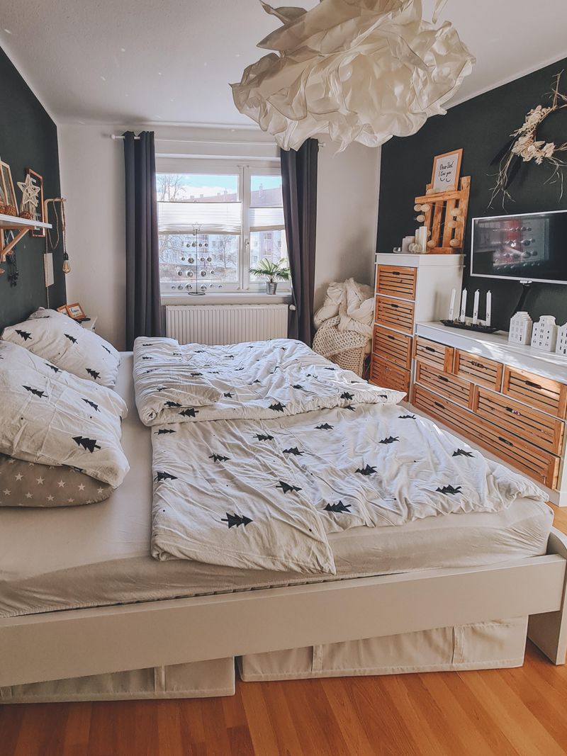 Es wird langsam weihnachtlich. 🥰 #Schlafzimmer #Bet